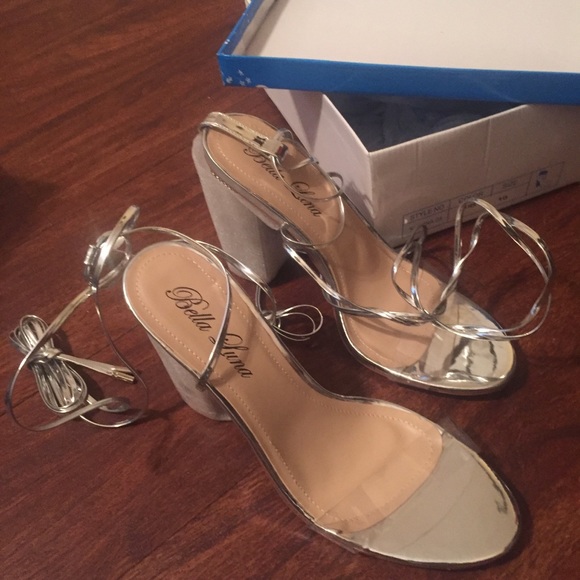 NEW! Celebrity Bedazzled Sandals Pumps -Silver! - Picture 2 of 8